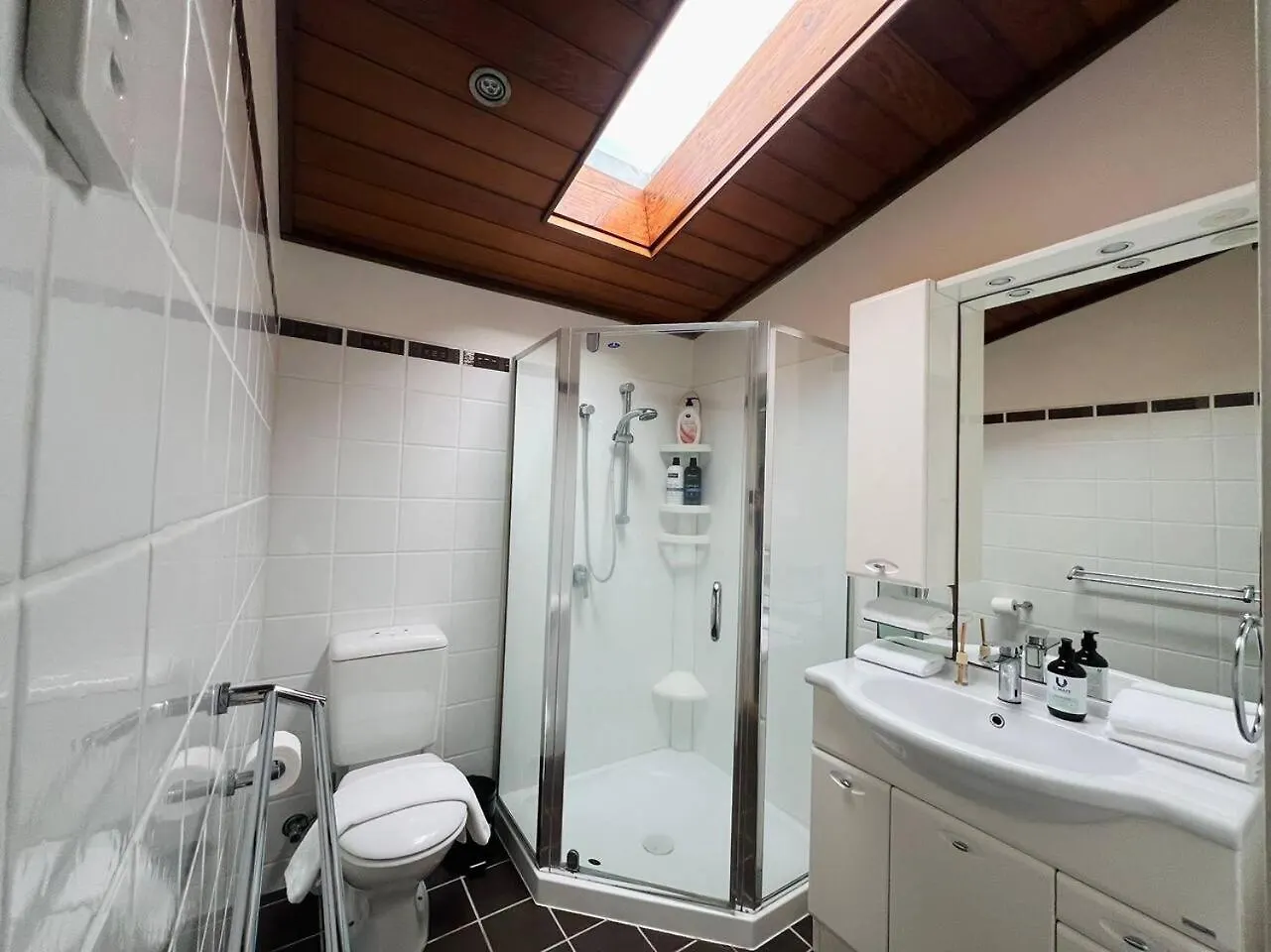 בריסביין Charming Home In Sunnybank Close To Plaza With Pool 0*,